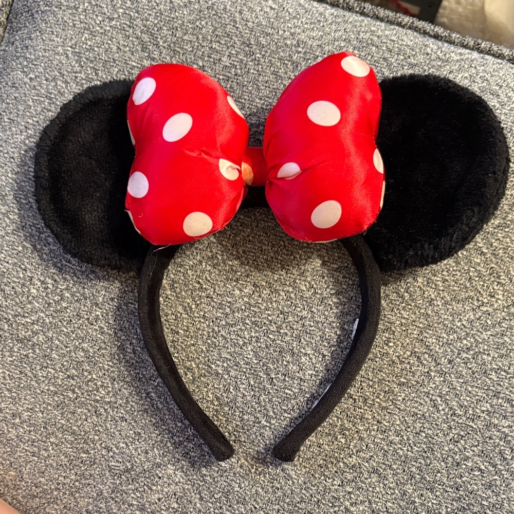 Disney Red and Black Minnie Mouse Ears Headband